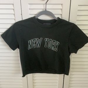 New York Brandy Melville cropper shirt: Size S/M: dark green